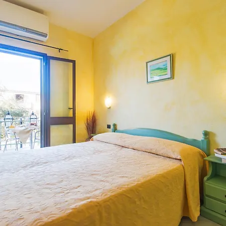 Magnolia Apartment